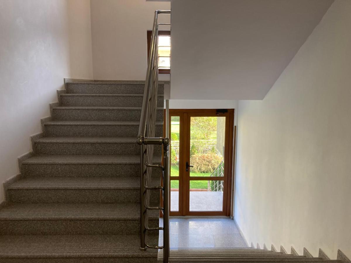 Botanica Prime Apartment Varna Bagian luar foto